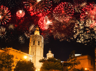 Торжественное зажжение рождественских огней пройдет в центре города