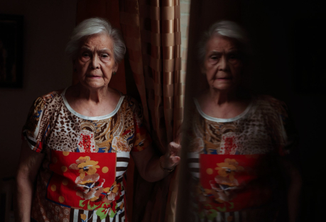 В Мадриде 82-летнюю женщину с болезнью Паркинсона выселяют из квартиры