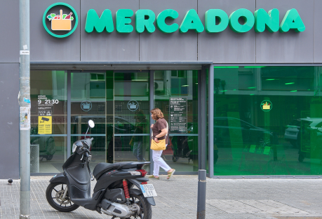 Сотни магазинов Mercadona будут работать по воскресеньям в летний сезон