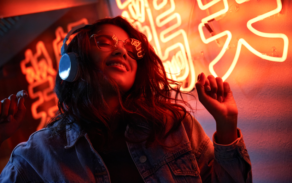 Что слушают испанцы: 10 исполнителей для вашего плейлиста