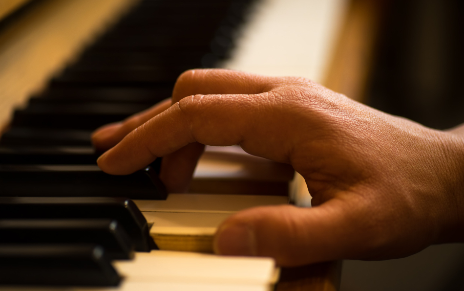 В городе установят восемь уличных пианино