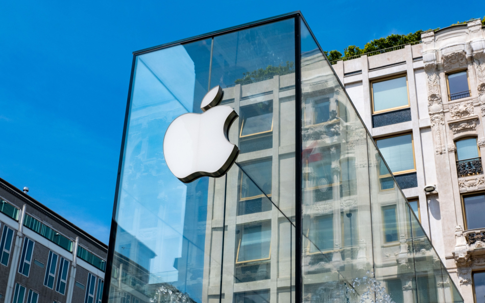 Apple готовит бюджетную версию макбука